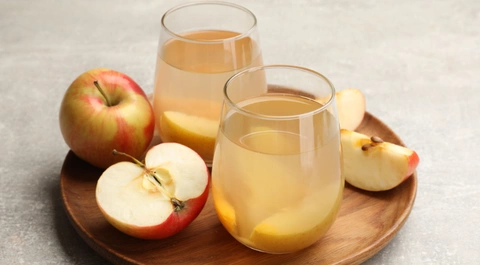 Kompot - naturalny napój silnie nawilżający.